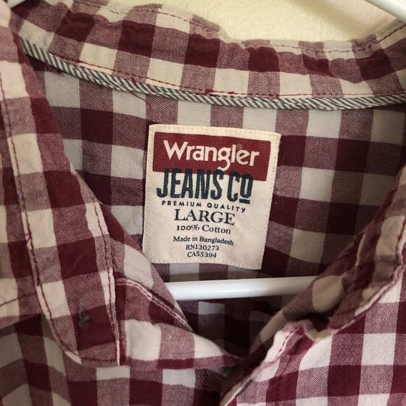 🚨LAST CHANCE🚨 Wrangler Flannel - Picture 4 of 4